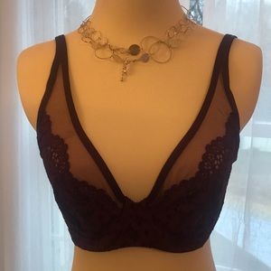 Victoria’s Secret Body By Victoria bra - 34D
